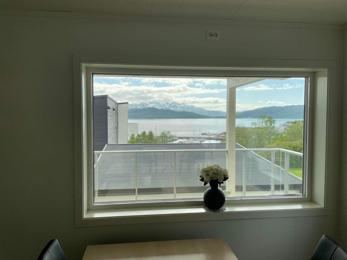 Veien Til Senja Appartement Finnsnes